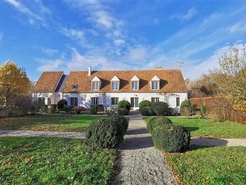 Fritidshus - 14 personer -  - Lieu dit Montberneaume - 45300 - Yèvre-La-Ville