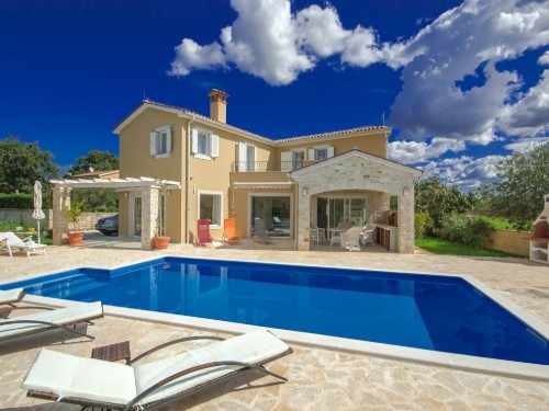 Feriehus - 8 personer -  - Vošteni - 52448 - Sveti Lovrec