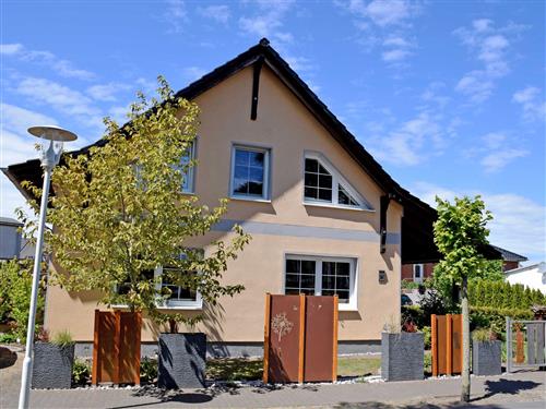 Holiday Home/Apartment - 2 persons -  - Dorfstraße - 18586 - Baabe (Ostseebad)