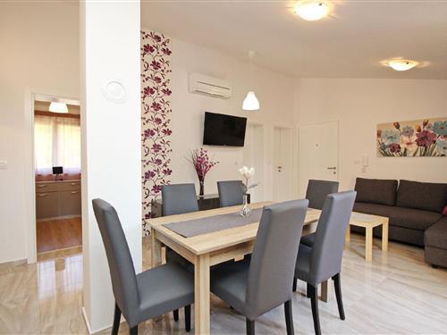 Holiday apartment - 6 persons -  - Stjepana Radica - 51523 - Baška