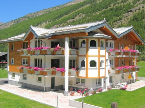 Feriehus - 7 personer -  - 3910 - Saas Grund