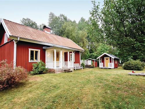 Holiday home - 8 persons -  - Myrhult Karlslund - 545 92 - Älgarås