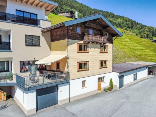 Holiday apartment - 17 persons -  - 6555 - Kappl