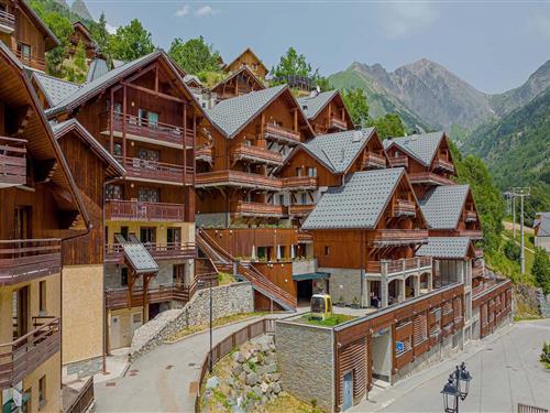 Holiday Home/Apartment - 6 persons -  - 38114 - Vaujany