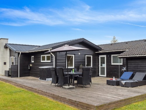 Sommerhus - 8 personer -  - Tagrørvej - Marielyst - 4873 - Væggerløse