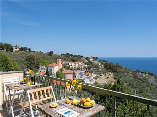 Feriehus - 6 personer -  - San Lorenzo Al Mare - 18017