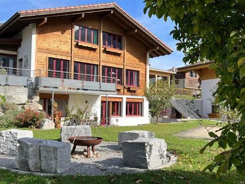 Holiday apartment - 2 persons -  - Burgstrasse - 3855 - Brienz