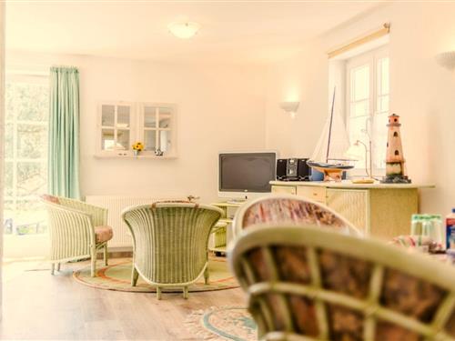 Ferielejlighed - 2 personer -  - Achtern Diek - 18374 - Ostseebad Zingst A Darß