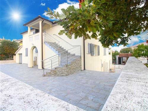 Holiday apartment - 6 persons -  - Ulica Josipa Brunjaka - 52100 - Pula