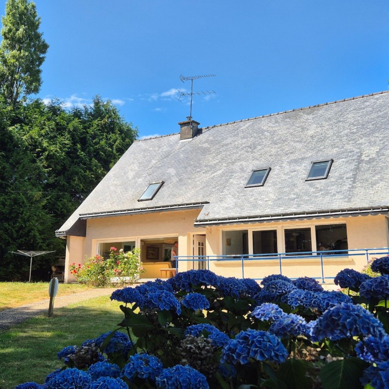 Sommerhus - 8 personer -  - 22230 - Saint-Vran