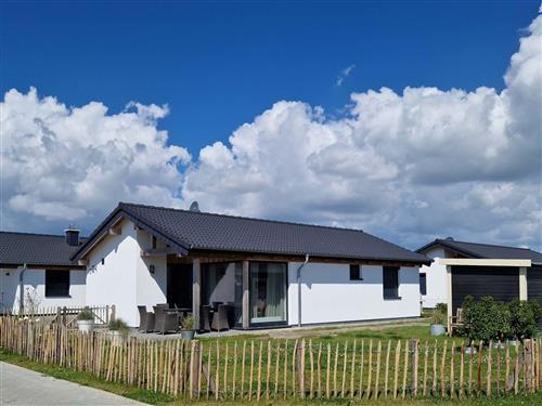 Sommerhus - 5 personer -  - Burhave - 26969