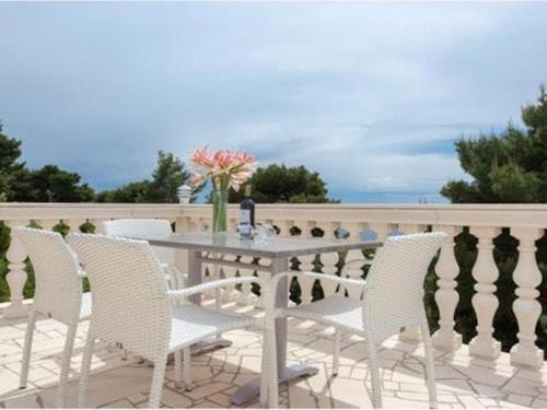 Holiday apartment - 4 persons -  - 20244 - Potomje