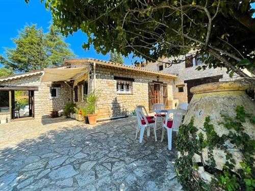 Holiday apartment - 6 persons -  - 06530 - Peymeinade