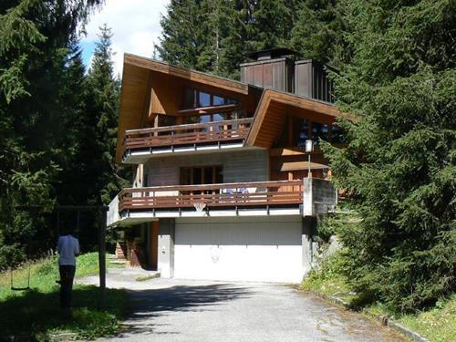 Holiday Home/Apartment - 9 persons -  - Mattawaldstrasse - 7260 - Davos-Dorf