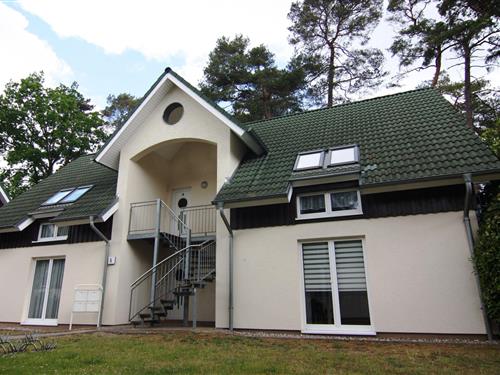 Holiday Home/Apartment - 6 persons -  - 17449 - Trassenheide