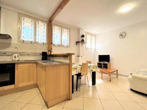 Holiday apartment - 4 persons -  - 04800 - Greoux Les Bains