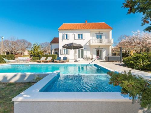 Sommerhus - 10 personer -  - Tinj - Zadar - Tinj - 23423 - Tinj