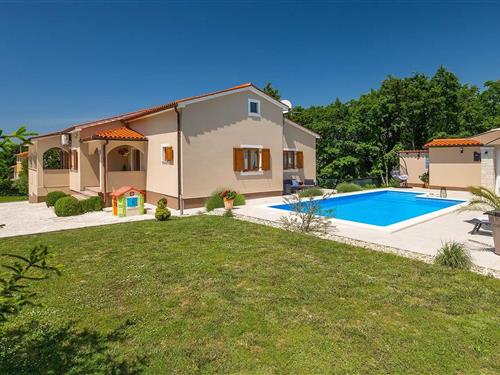 Holiday home - 6 persons -  - Cukrici - 52342 - Svetvincenat