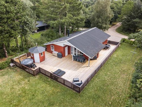 Holiday Home/Apartment - 8 persons -  - Nøddehaven - Jegum - 6840 - Oksbøl