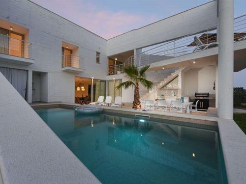 Holiday home - 8 persons -  - 23206 - Debeljak