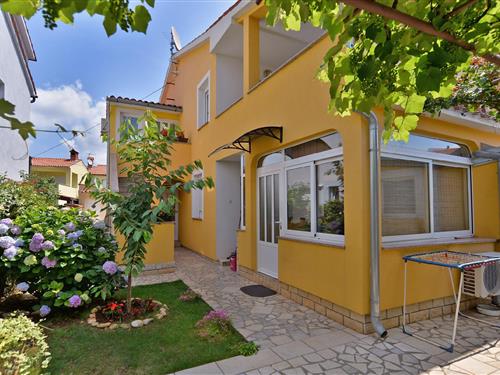 Holiday Home/Apartment - 7 persons -  - Vocarska ul. - 52212 - Valbandon