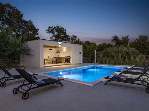 Sommerhus - 8 personer -  - Marije Terezije - Zadar-Brisevo - 23241 - Brisevo