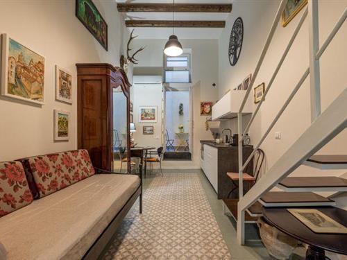 Ferienhaus - 3 Personen -  - 90133 - Palermo