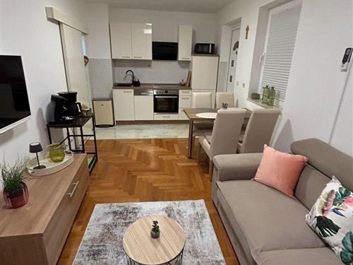 Ferieleilighet - 4 personer -  - Srima - 22211