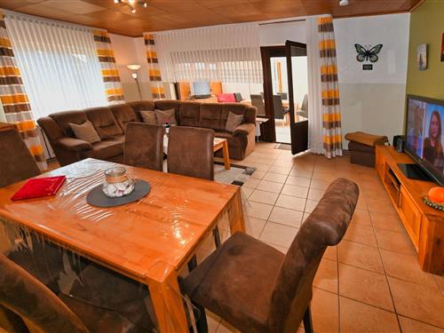 Holiday Home/Apartment - 6 persons -  - Friedrich-Paulsenstraße. - 25761 - Büsum