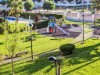Image 20 - Outside