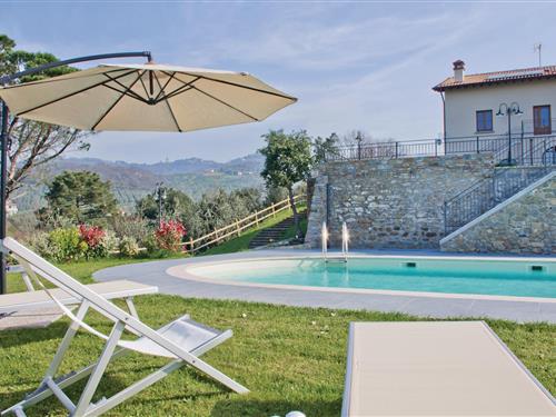 Holiday Home/Apartment - 4 persons -  - Via Giugnano - Lamporecchio - 51035 - Lamporecchio Pt