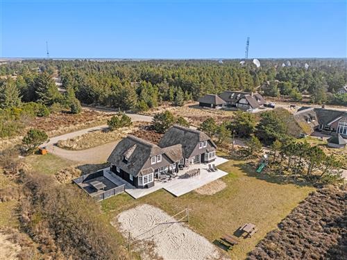 Sommerhus - 12 personer -  - Sydslugen - 6857 - Blåvand