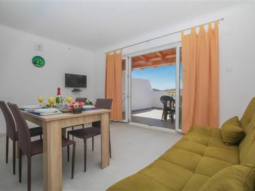 Ferieleilighet - 4 personer -  - 22242 - Jezera