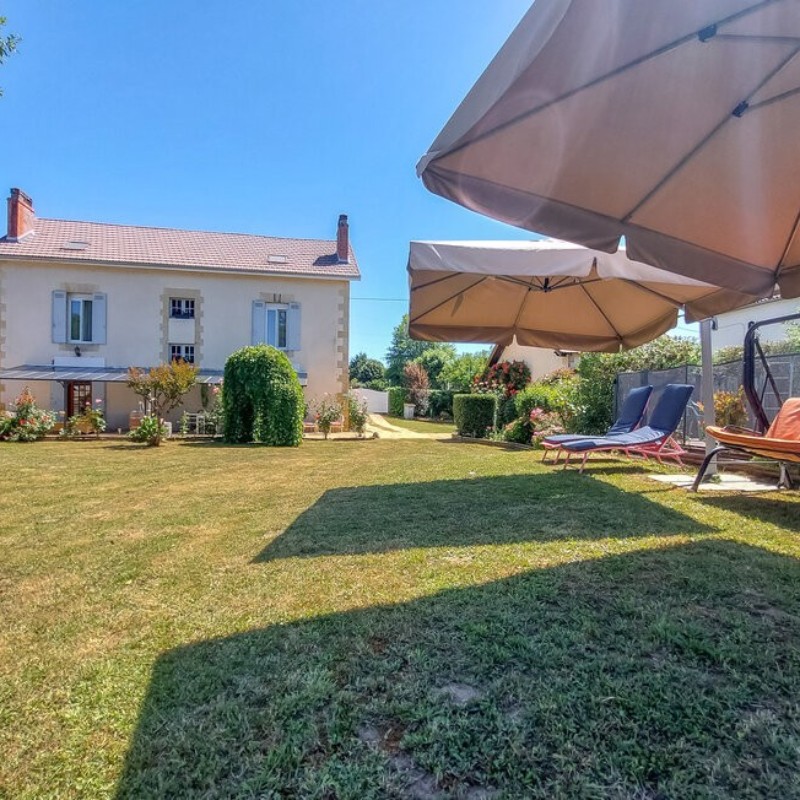 Sommerhus - 11 personer -  - Route de Lanquais - 24150 - Couze-Et-Saint-Front