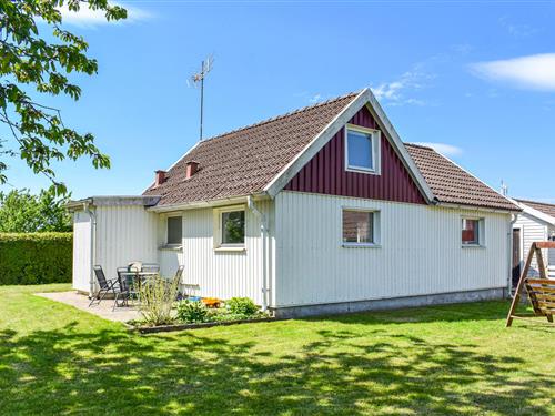 Holiday Home/Apartment - 5 persons -  - Ensligheten - 271 93 - Ystad