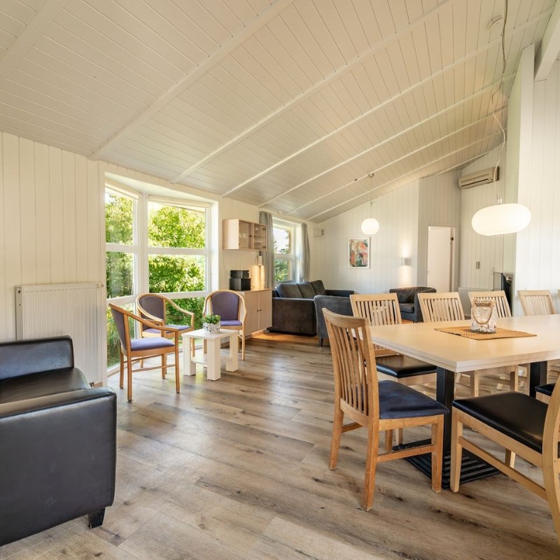Sommerhus - 10 personer -  - Strandblick - 23570 - Lübeck-Travemünde