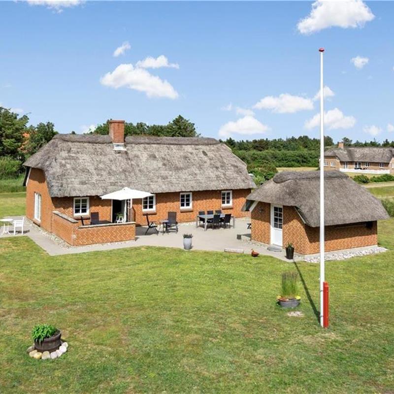 Sommerhus - 6 personer -  - Sortebærvej - Vedersø Klit - 6990 - Ulfborg