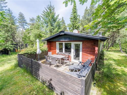 Holiday home - 4 persons -  - Sdr. Skovvej - Houstrup - 6830 - Nr. Nebel