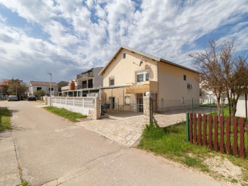 Ferienwohnung - 4 Personen -  - 23233 - Privlaka