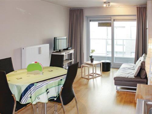 Holiday apartment - 4 persons -  - Raversijdestraat - 8400 - Oostende