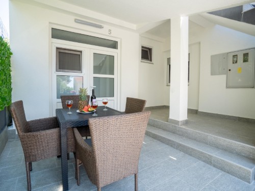 Holiday home - 4 persons -  - Radovanjica III - 23234 - Vir