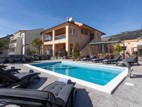 Feriehus - 8 personer -  - Ulica 4.Gardijske Brigade - Trogir-Kastel Stari - 21217 - Kastel Stari
