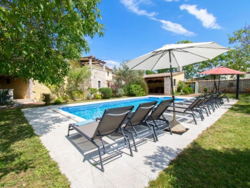 Holiday home - 12 persons -  - 52206 - Pula/Marcana