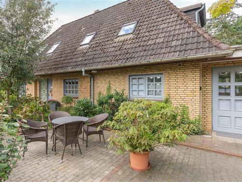 Holiday Home/Apartment - 2 persons -  - Norderbergweg - 25813 - Husum