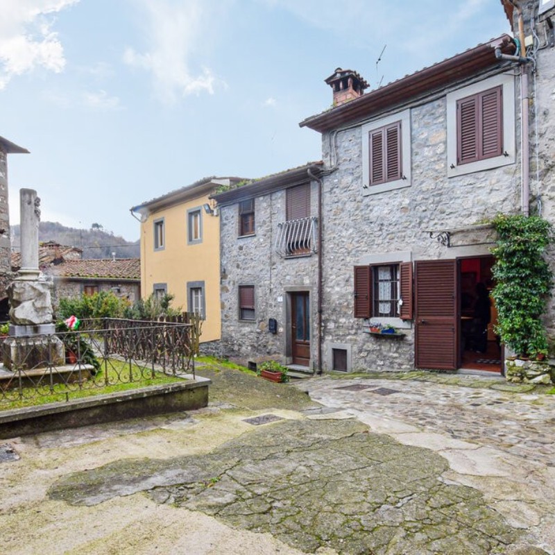 Sommerhus - 4 personer -  - Piazza Aiattola - 55023 - Gioviano