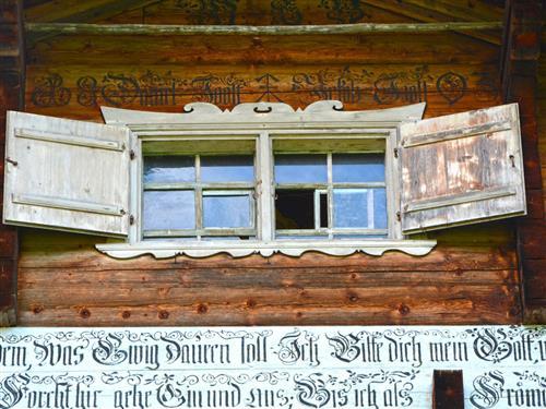Feriehus - 10 personer -  - Alte Dorfstrasse - 7241 - Conters Im Prättigau