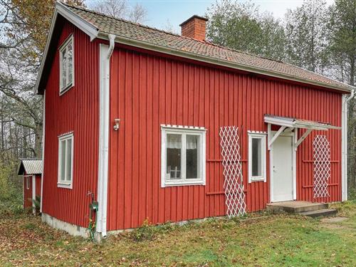 Sommerhus - 5 personer -  - Lilla Lövhäll Stavsjö - 618 95 - Stavsjö