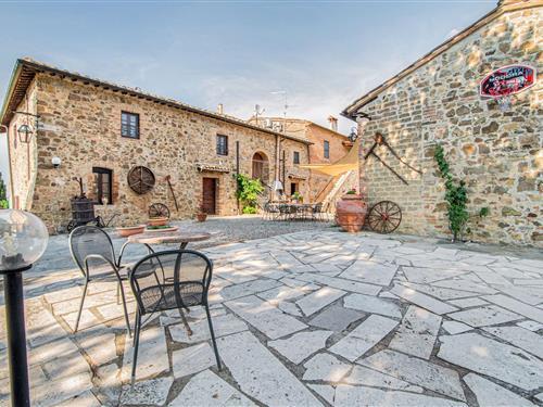 Holiday Home/Apartment - 14 persons -  - 53024 - Montalcino