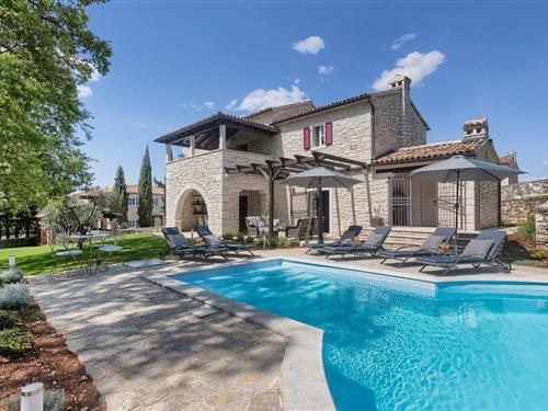 Holiday home - 7 persons -  - Muntrilj - Pazin-Muntrilj - 52444 - Muntrilj