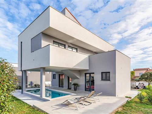 Holiday home - 6 persons -  - Volme - Banjole-Volme - 52100 - Volme